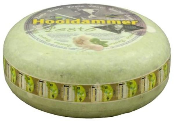 Produktfoto zu Gouda Hooidamer Pesto - Schnittkäse verfeinert mit grünem Kräuterpesto